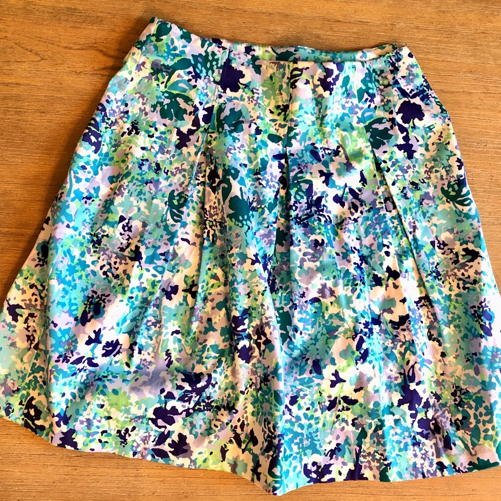 Brand new skirt! NEW YORK & CO!
